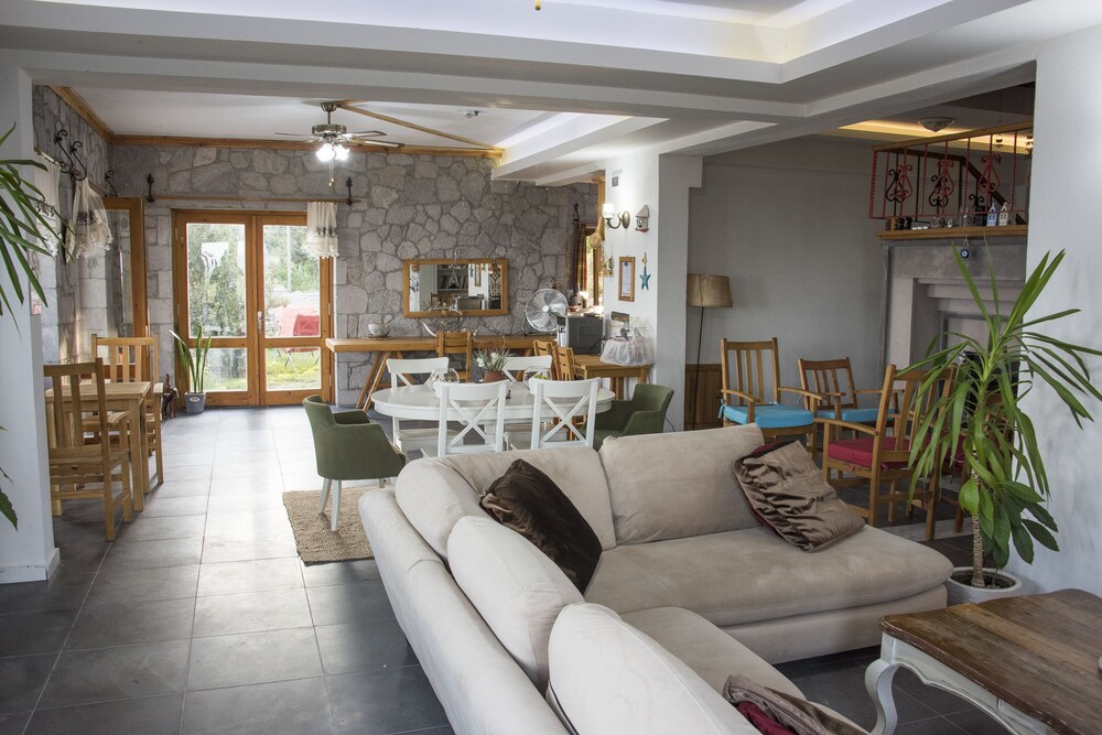 Farmidaya Biotel in Ayvacik, Turkey