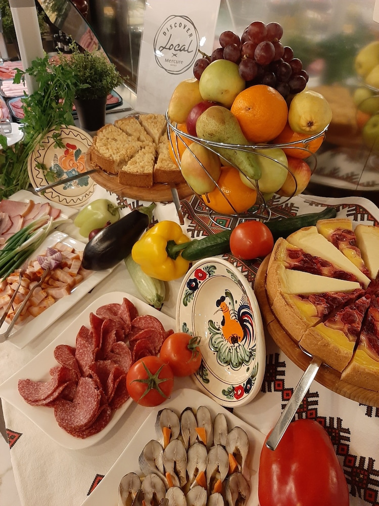 מזון ומשקאות