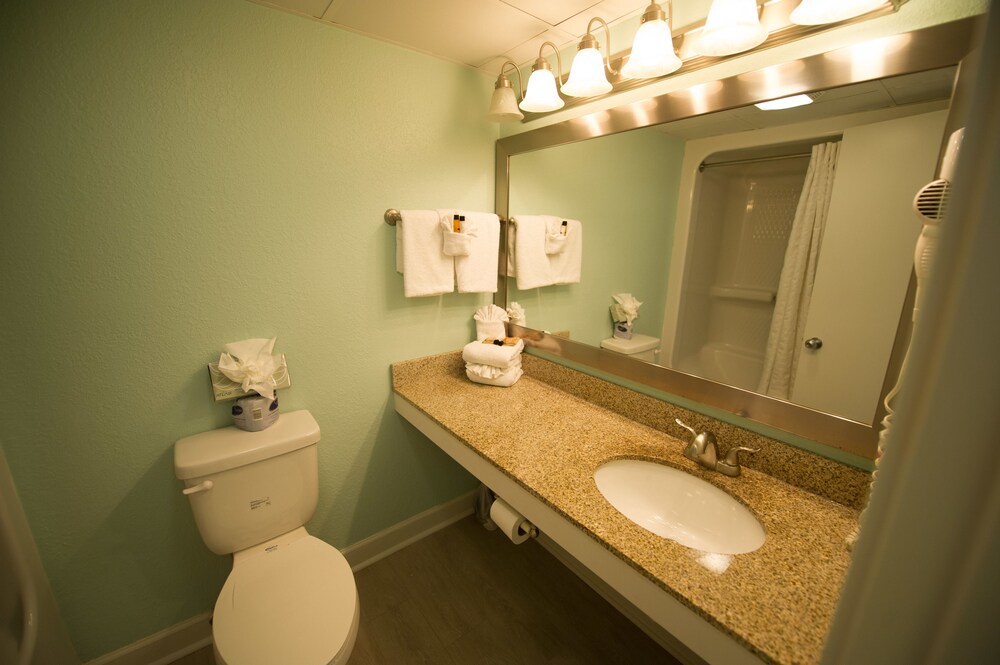 Sandcastle Oceanfront Resort by Patton Hospitality - photo 13