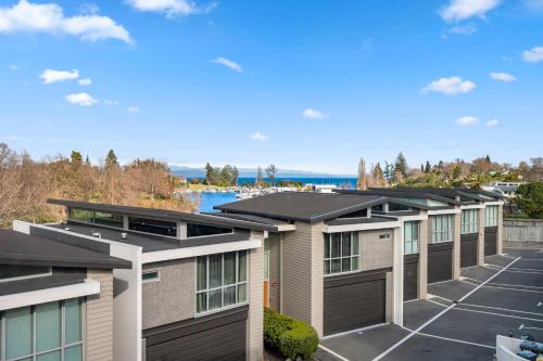 Marina View Apartment Taupo — 4-Star Luxury Hotel in Taupo, New Zealand