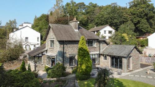 Far Nook - carbon neutral hotel in Ambleside
