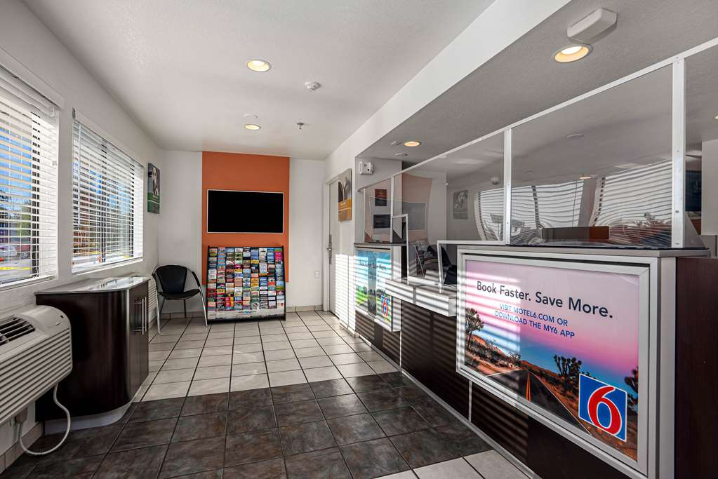 Motel 6 Temecula CA Historic Old Town - photo 23