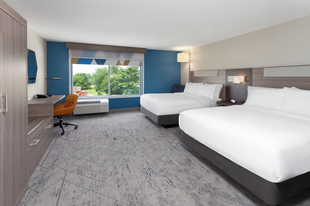 Holiday Inn Express & Suites Reedsburg Dells Area by IHG - photo 9