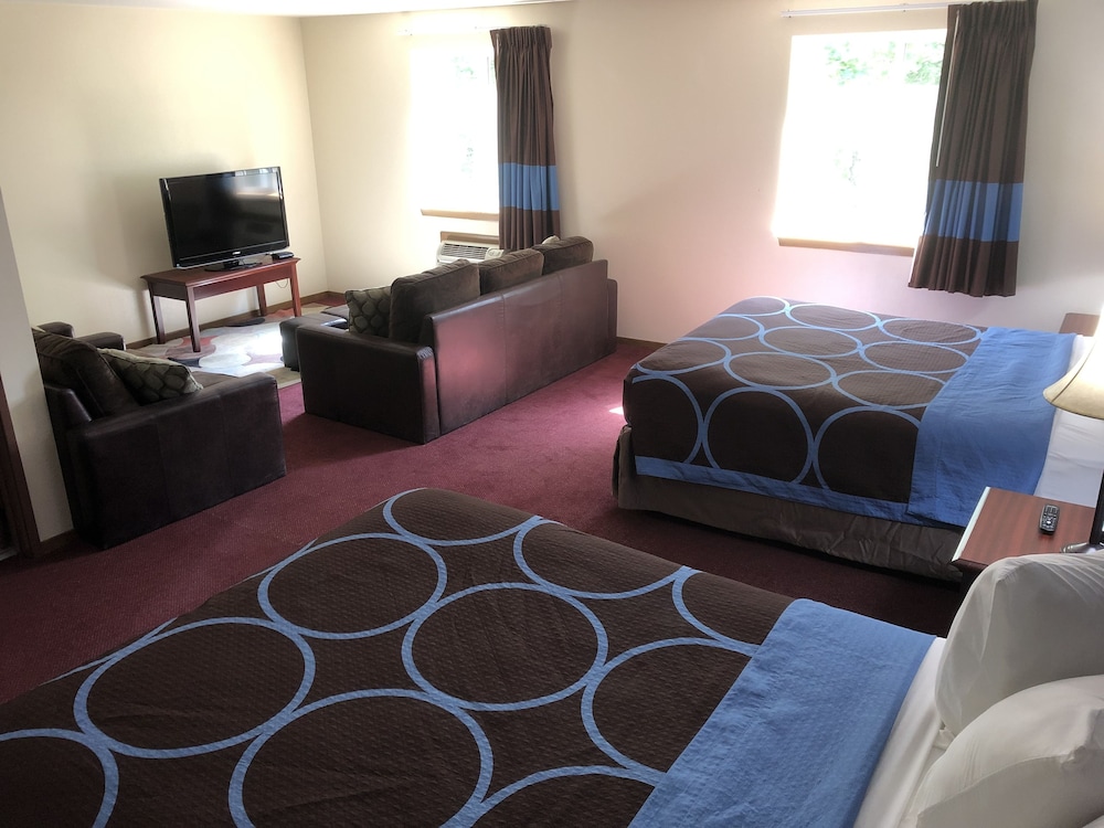 Super 8 by Wyndham Lewiston - photo 14