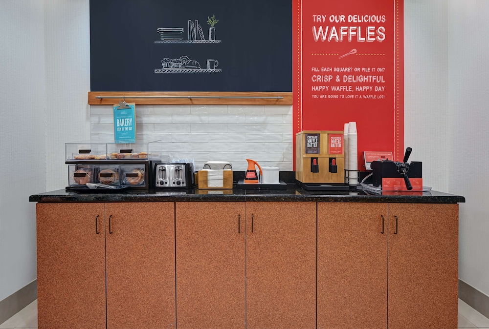 Hampton Inn Deming - photo 39