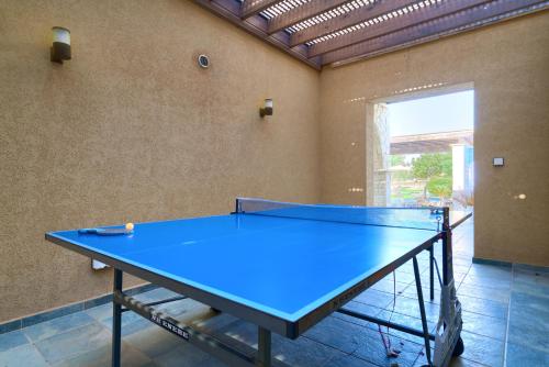 5 bedroom Villa Rio with large private pool and hot tub Aphrodite Hills Resort