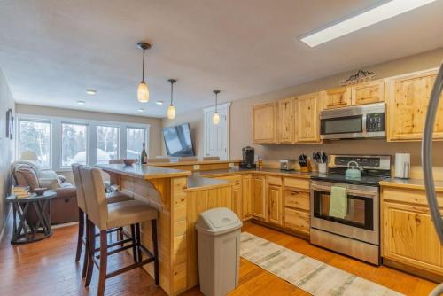 The Airport Chalet — 4-Star Luxury Hotel in Fairbanks, United States