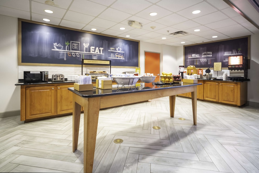 Hampton Inn & Suites New Iberia Avery Island - photo 60