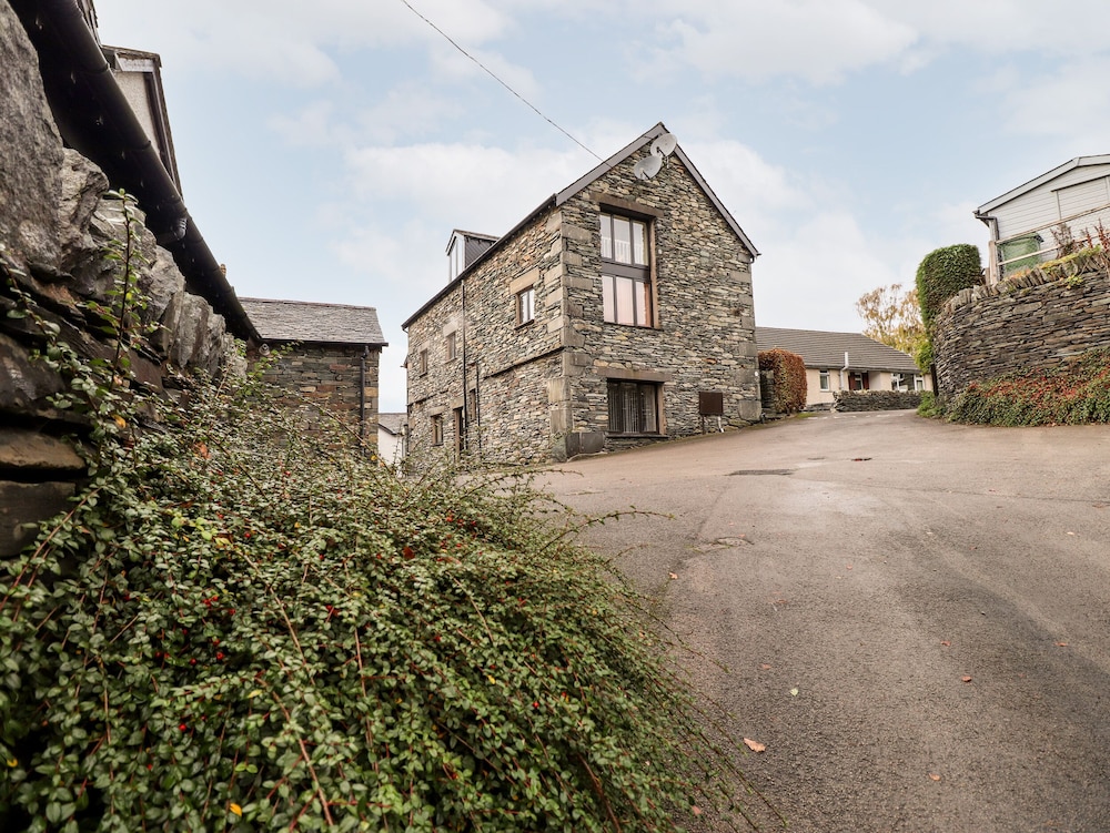 Squirrel Bank - carbon neutral hotel in Ambleside