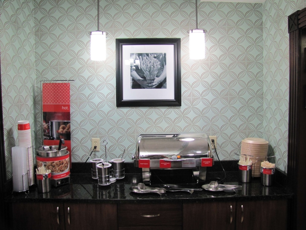 Hampton Inn Birch Run Frankenmuth - photo 30