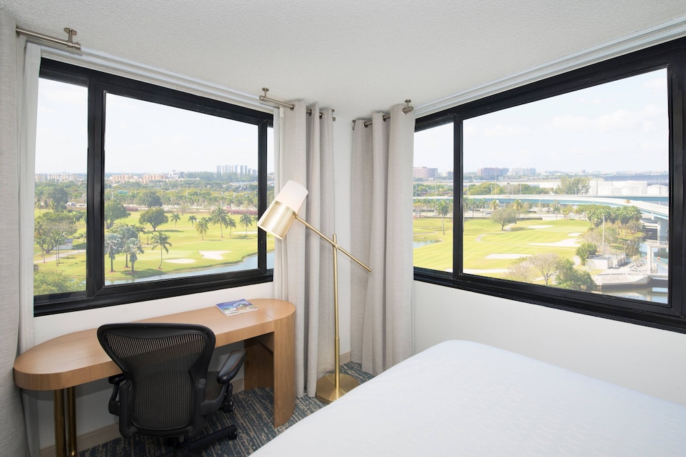 Sheraton Miami Airport & Executive Meeting Center - photo 27