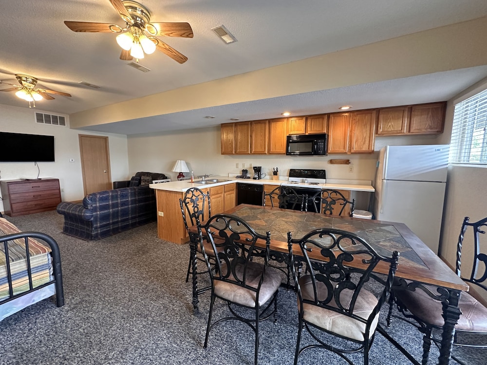 Alhonna Resort LLC - photo 118