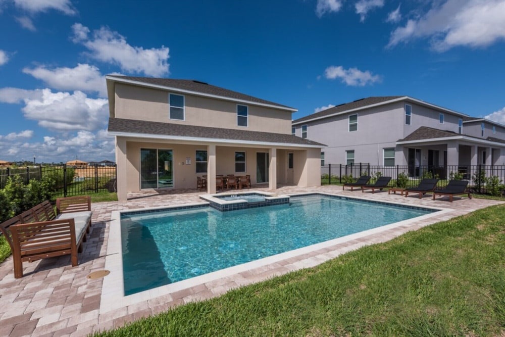Luxury 8 Bedroom Villa on Encore Resort at Reunion Orlando Villa 2926 - photo 38