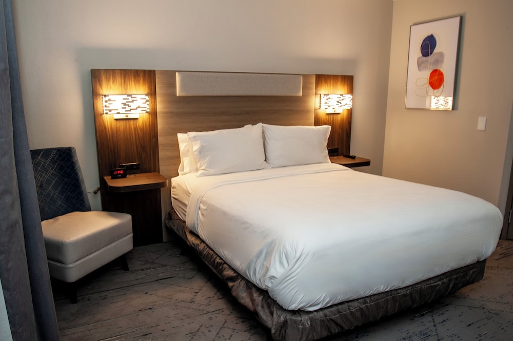 Holiday Inn Express Airport Tucson by IHG - photo 18