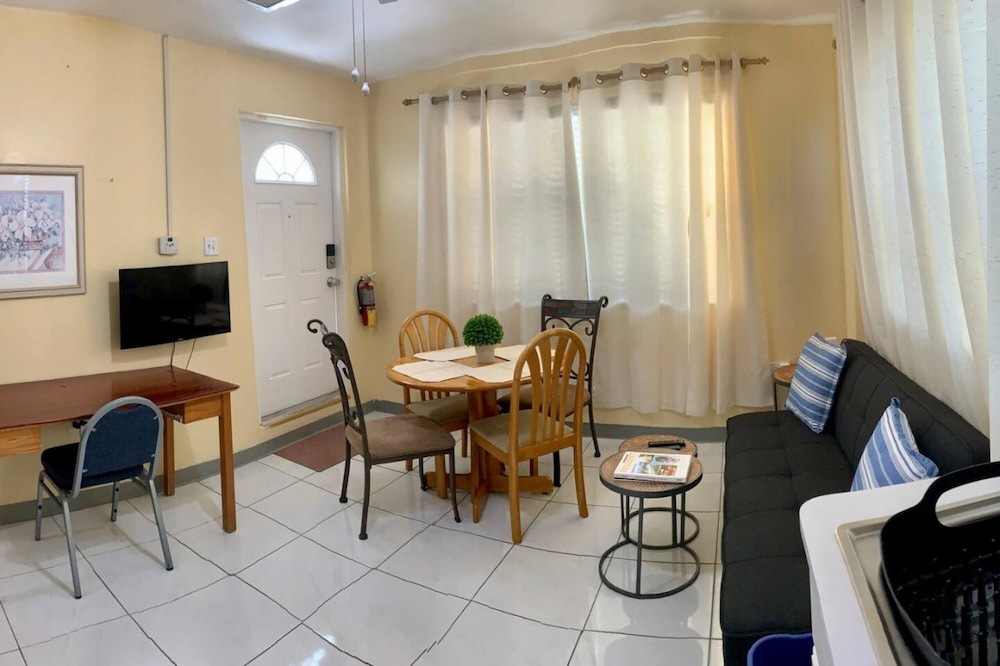 Le1693 Charme Confort 4 Etoiles Jacuzzi — Limoux