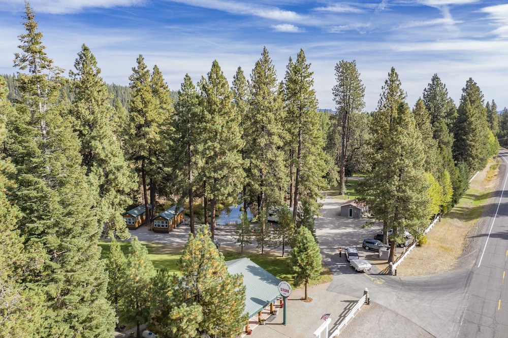 Crater Lake Resort - photo 99
