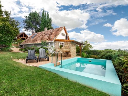 Holiday Home Nancy by Interhome — 4-Star Luxury Hotel in Fonyod, Hungary