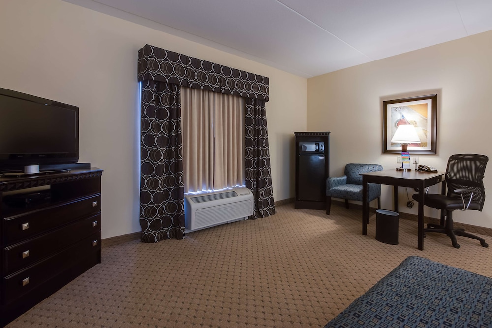 Hampton Inn & Suites Mt. Juliet - photo 23