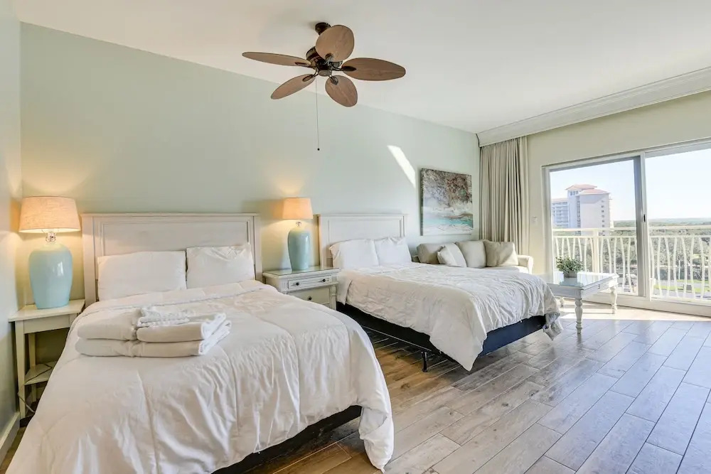 Destin Resort Studio w Pool Walk to Beach - photo 3