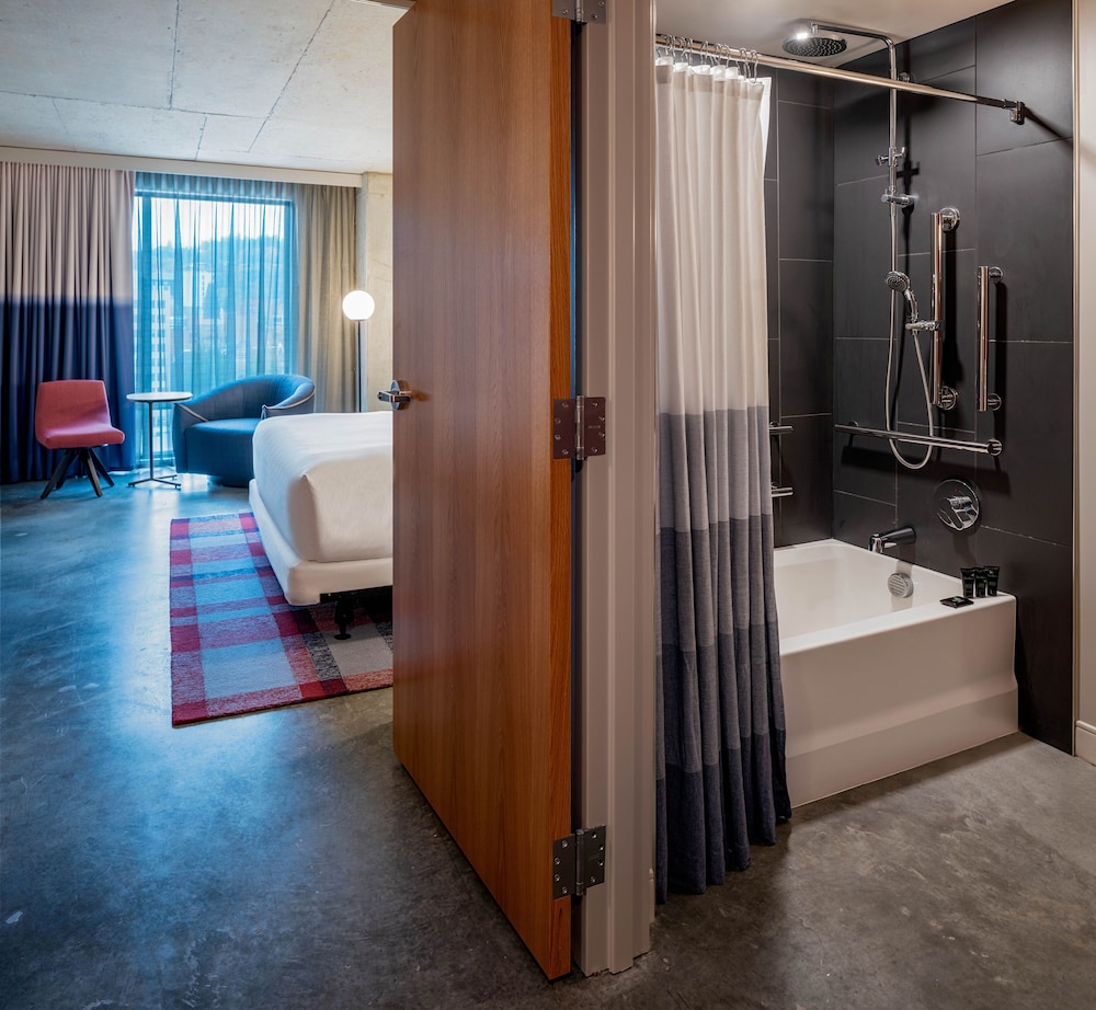 Hyatt Centric Downtown Portland - photo 27