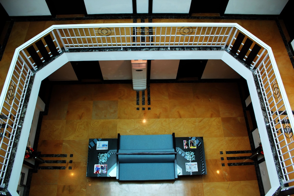 Stately Suites MG Road — Gurgaon — photo 2
