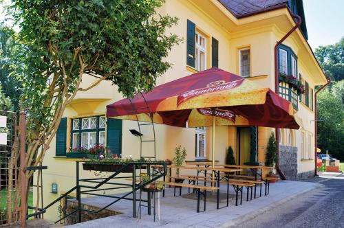 Hotel Marion - carbon neutral hotel in Decin