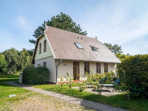 Ferienhaussiedlung Strandperlen Weidenhof 4a — Wustrow