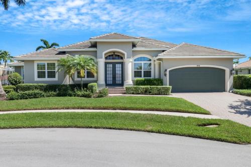 910 Marco in Marco Island, United States