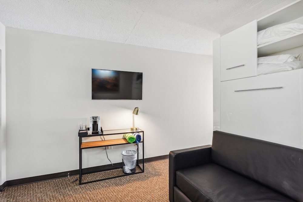 Cape Suites Motel - photo 34