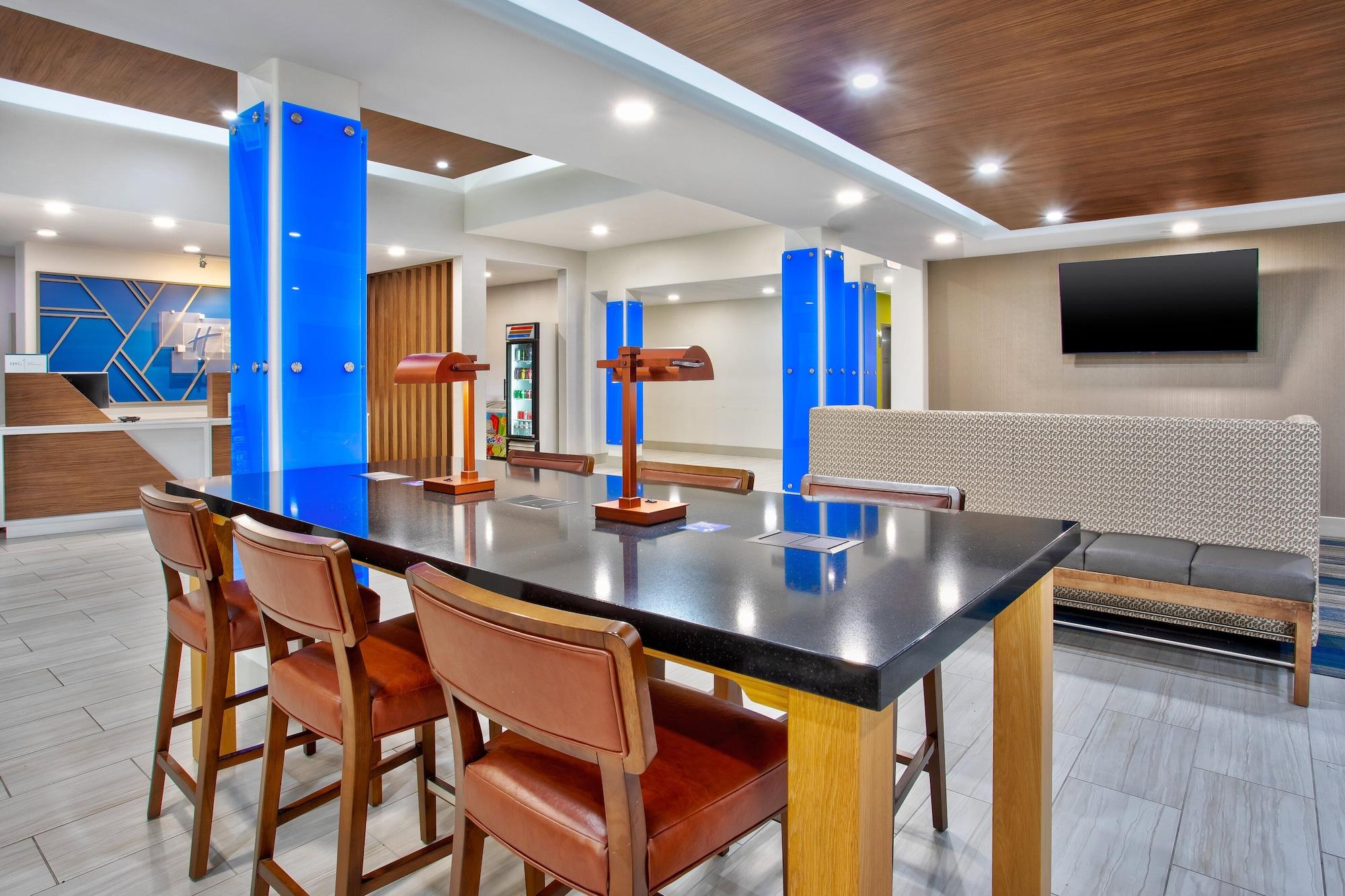 Holiday Inn Express & Suites Houston West Katy by IHG in Katy, United States