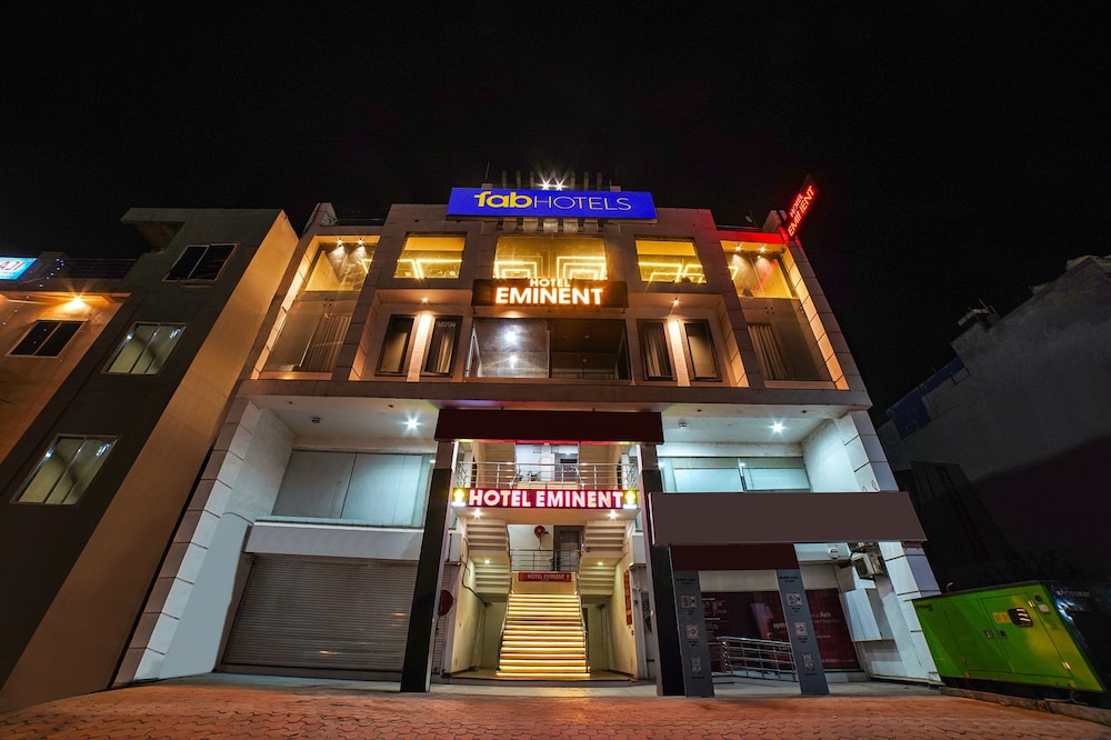 Fabhotel Eminent in Bhopal, India