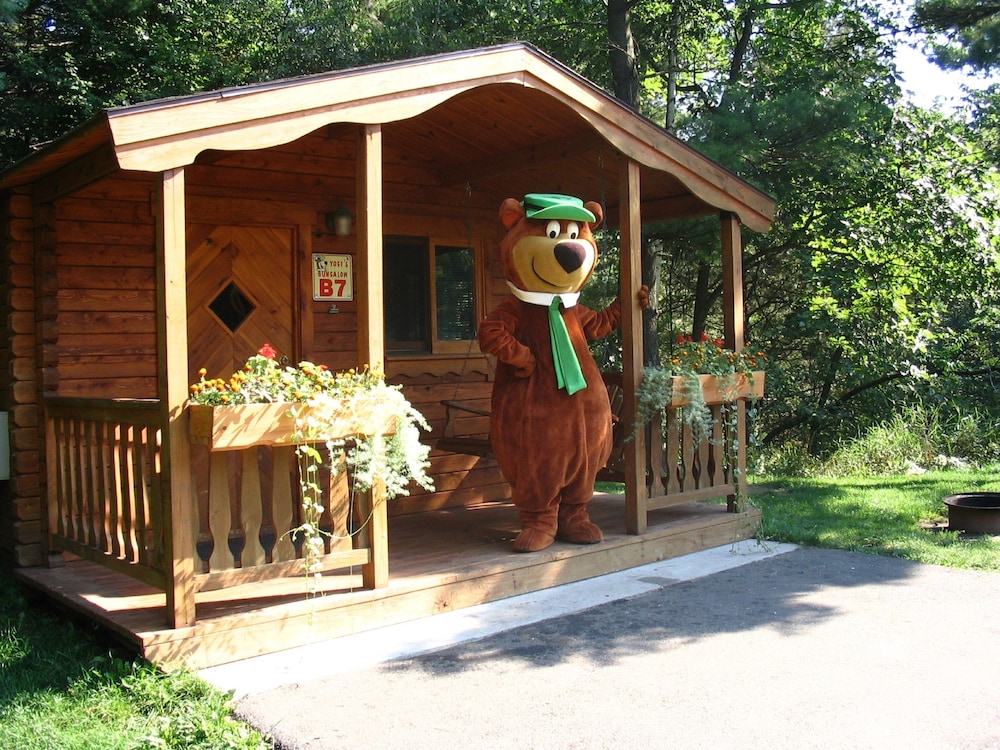 Yogi Bear's Jellystone Park Camp Resort Wisconsin Dells - photo 111