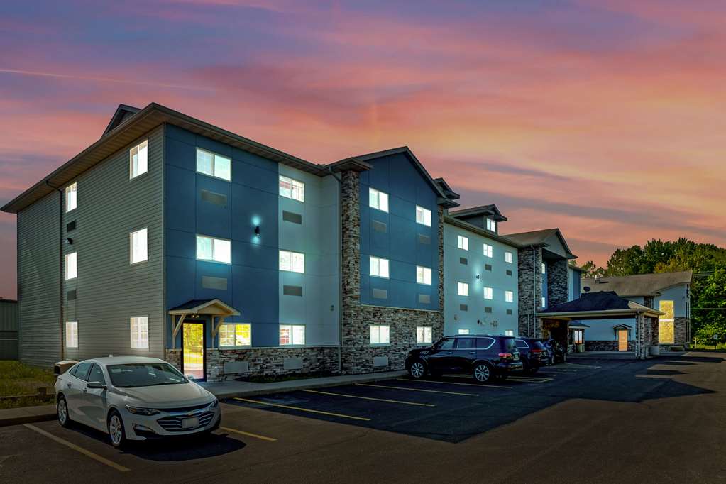 Comfort Inn & Suites Weston Wausau - photo 8