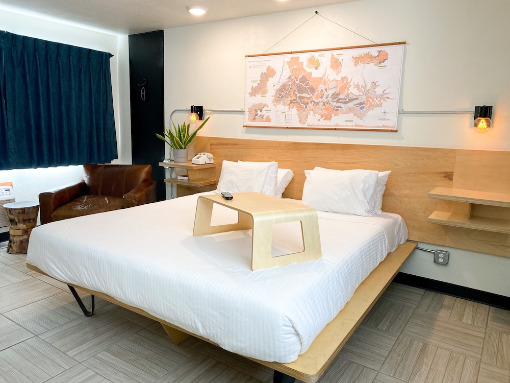 Hotel Corvallis - photo 17