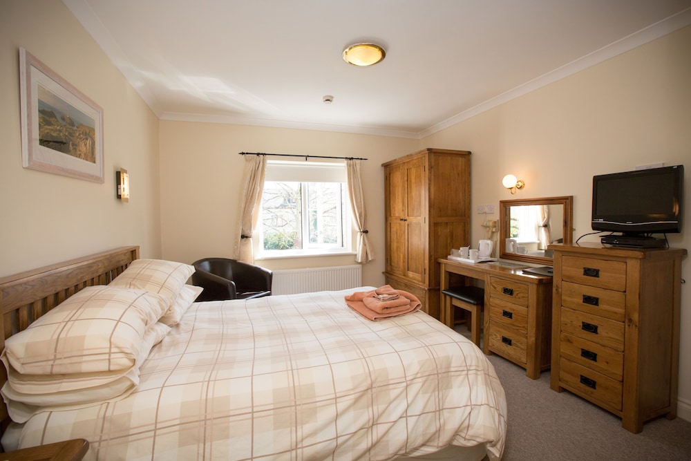 The Coach House Hotel — hotel in Pembroke