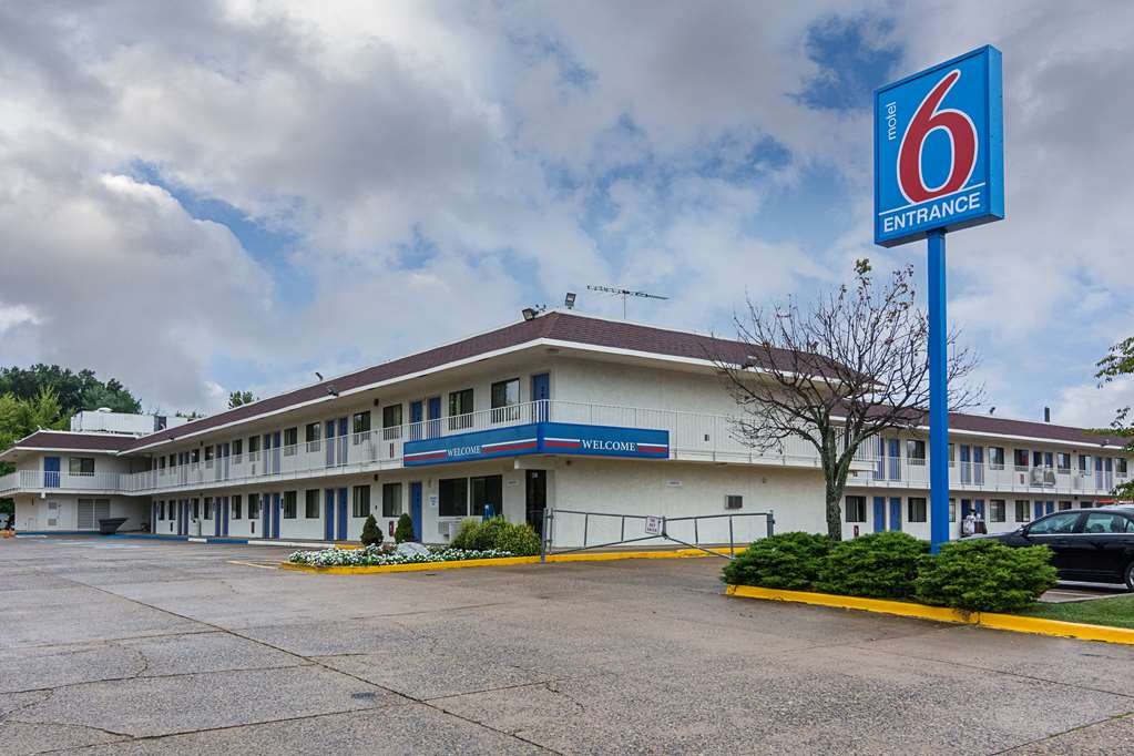 Motel 6 Fredericksburg VA North - featured photo