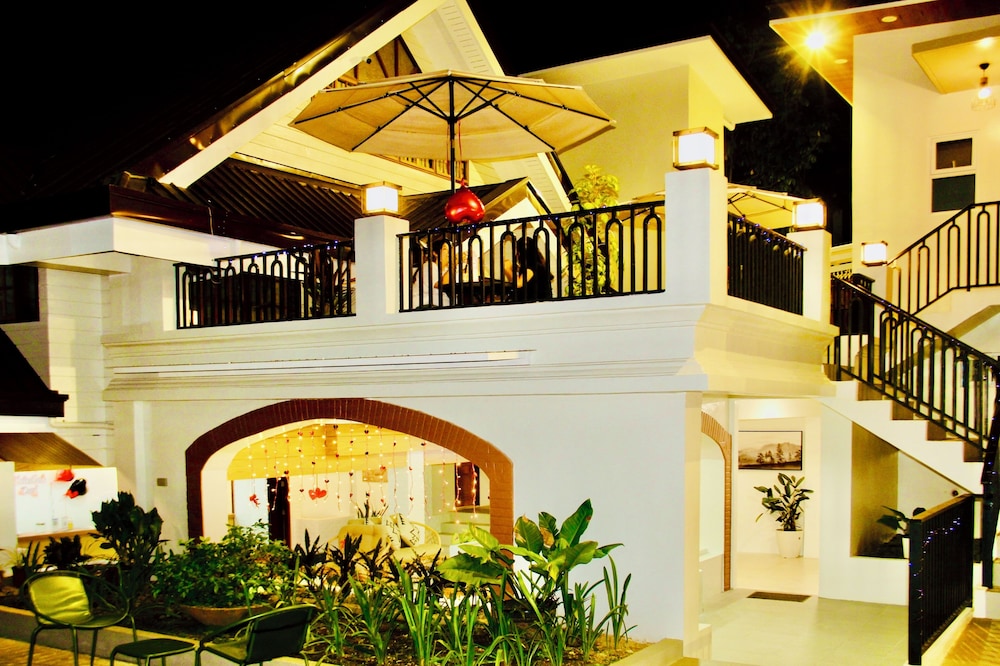Hidden Oasis Resort - last minute hotel in Unknown City