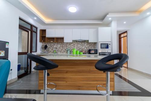 The great charming luxurious apartment with modern facilities which offers a great lifestyle which is family friendly