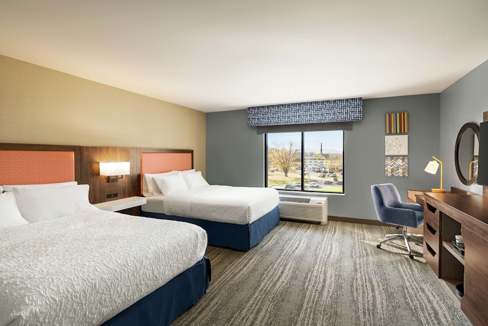 Hampton Inn & Suites Olean - photo 15