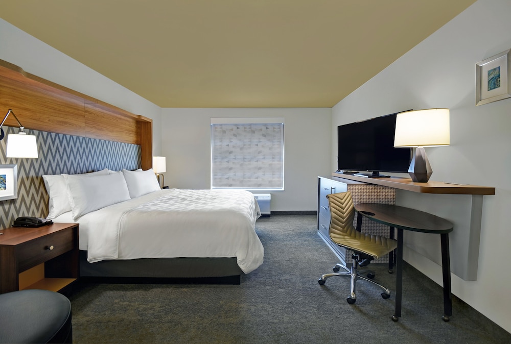 Holiday Inn Grand Rapids North Walker by IHG - photo 11