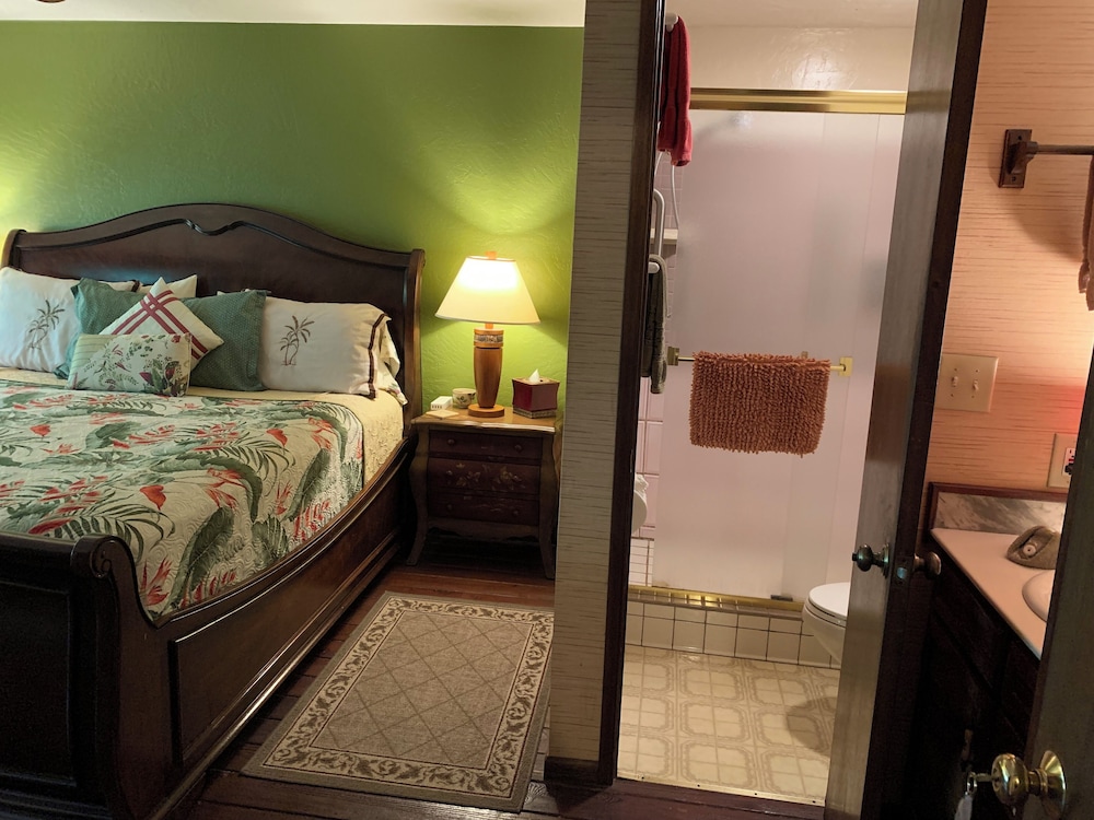 Hale Maluhia Country Inn - photo 24