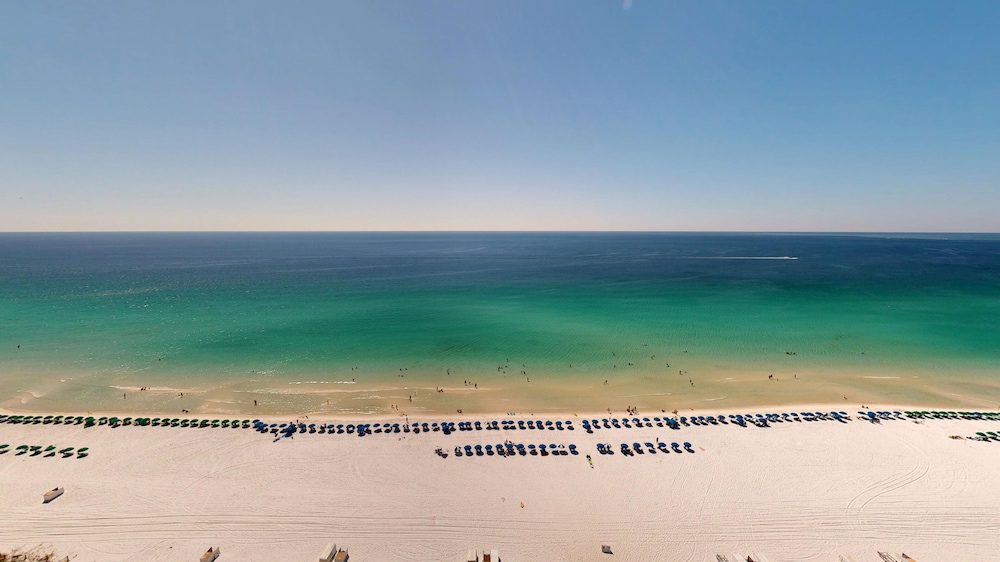 Silver Beach Towers 1905E is a Gulf Front 3 BR Penthouse Free Beach Service by RedAwning - photo 68