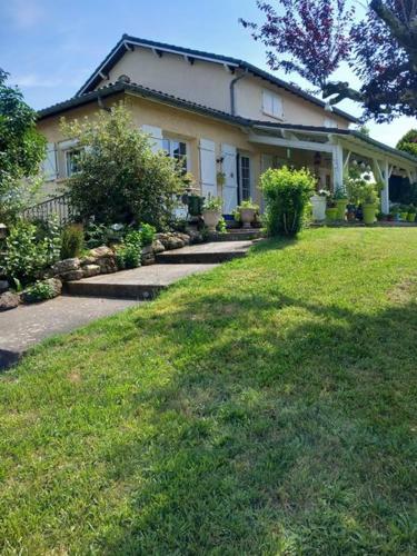 Chez Pepette Et Serge — hotel in Mondragon