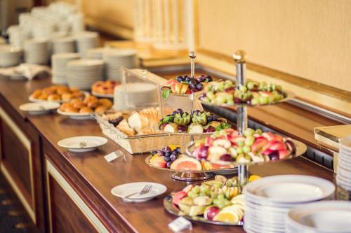 AnstarHouse Vatutinki — 4-Star Luxury Hotel in Troitsk, Russia