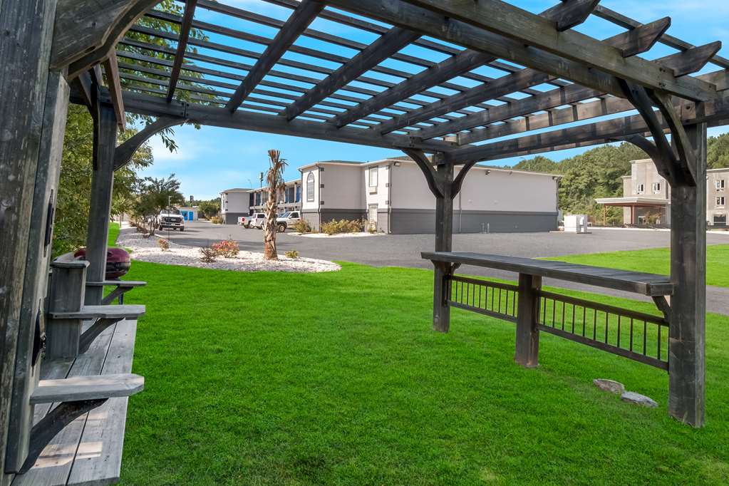 SureStay Hotel by Best Western Manning - photo 8