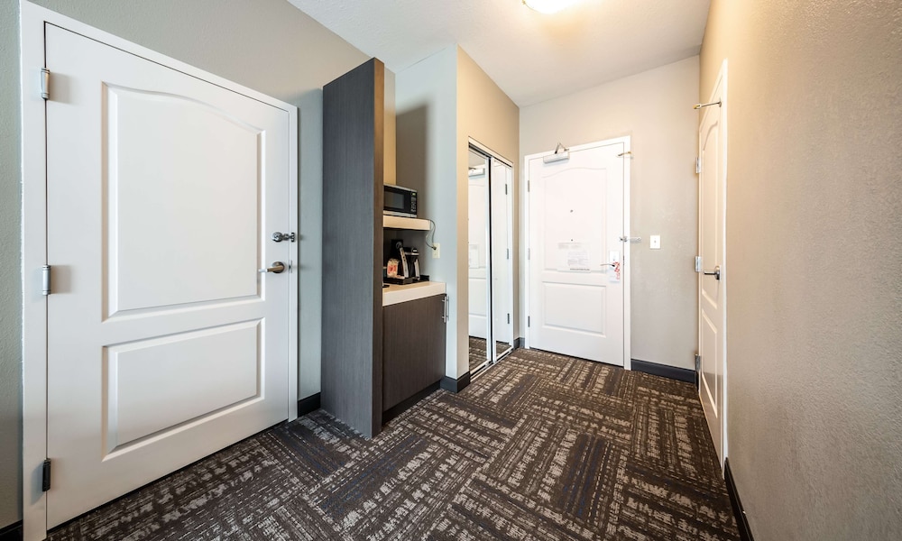 Hilton Garden Inn Beaumont TX - photo 12