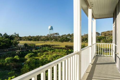 Night Sand by Oak Island Accommodations - photo 50