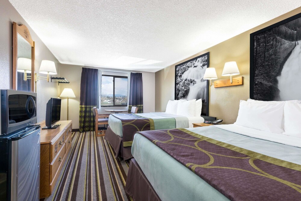Super 8 by Wyndham Sheridan - photo 11