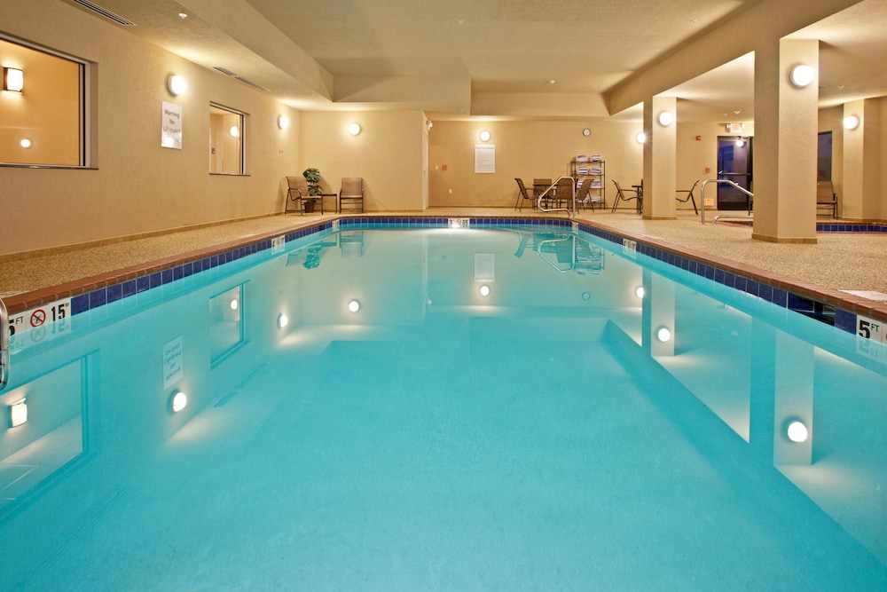 Holiday Inn Express Hotel & Suites RIPLEY by IHG - photo 28