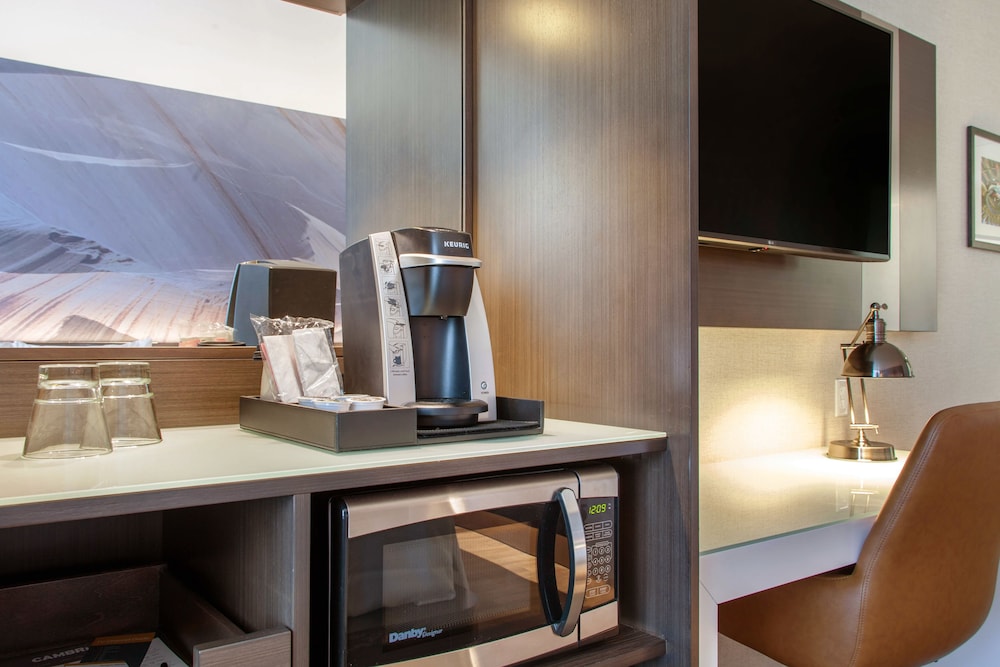 Hilton Garden Inn North Phoenix Scottsdale - photo 23